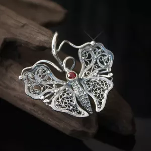 Серебряный кулон 